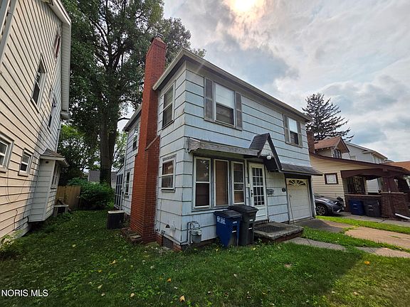 3rd image of 2241 Georgetown Ave