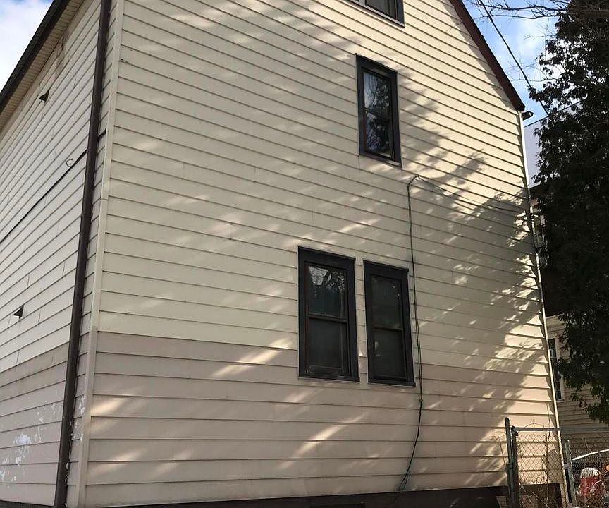 2nd image of 701 S 23rd St #703