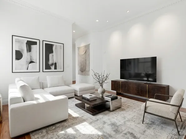 329 West 14th Street image 1 of 6