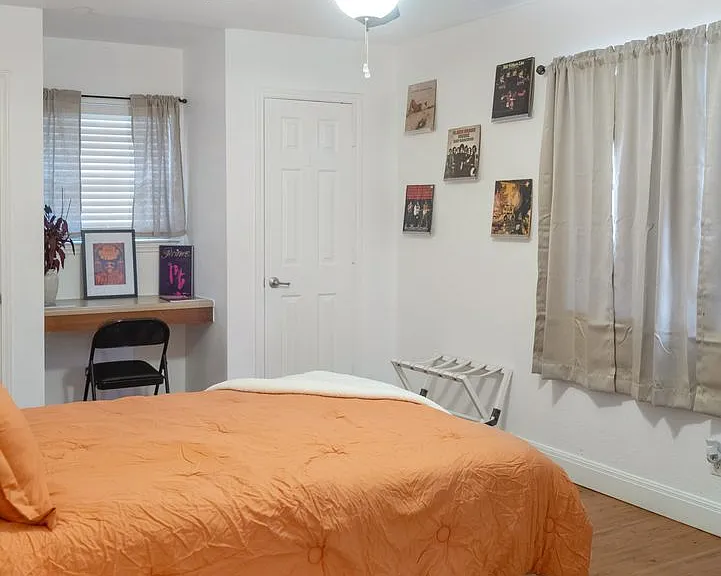 4306 Avenue A #106 — Photo 4