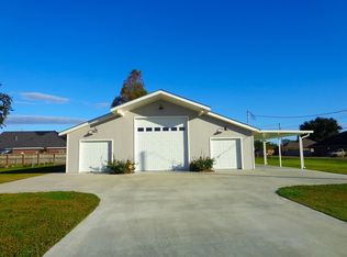 1421 W Camelia Dr, Thibodaux, LA 70301