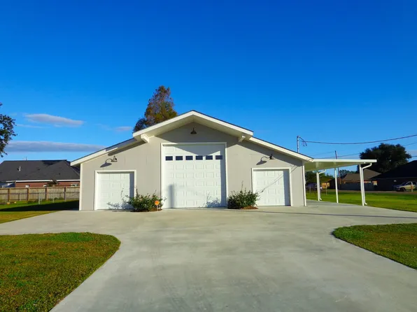 1421 W Camelia Dr, Thibodaux, LA 70301