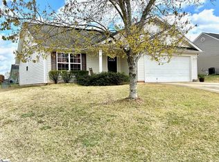 128 Flint Ln, Greer, SC 29651