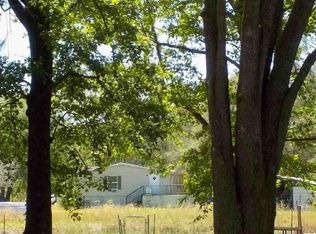 85 Walker Ln, Kingsland, GA 31548