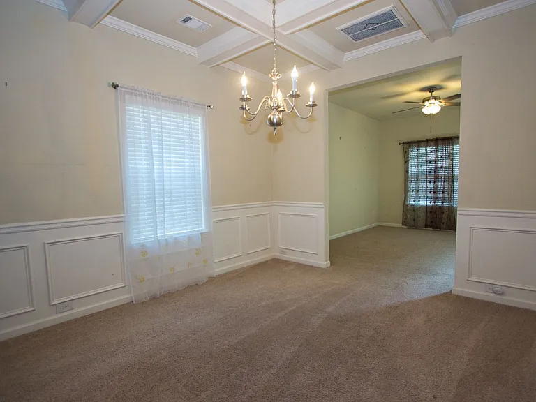 793 Kaitlyn Dr — Photo 10