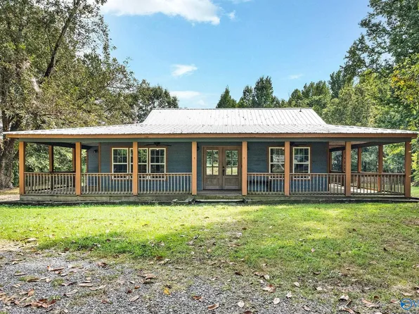 3875 Highpoint Rd, Albertville, AL 35950