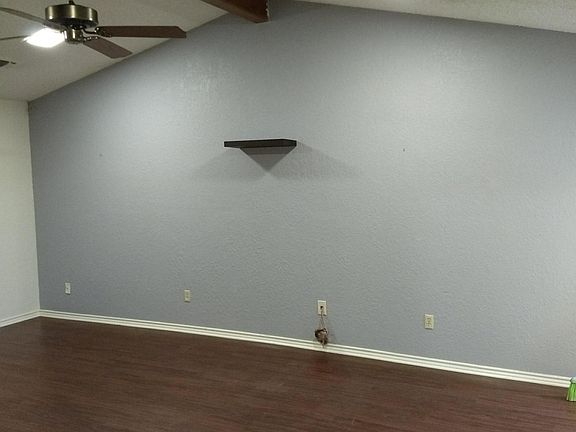4th image of 2223 Woodcreek #B