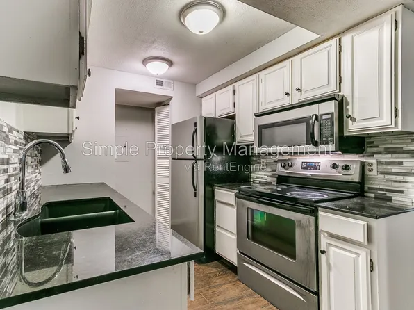 11140 Stratford Dr APT 510, Oklahoma City, OK 73120