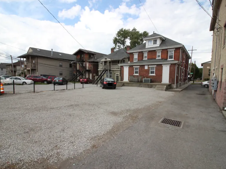113 Chittenden Ave — Photo 3