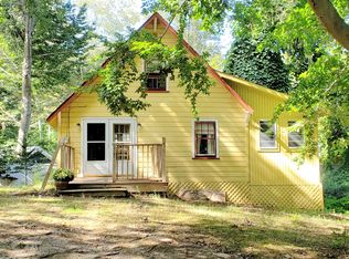 130 Oak Dr, Baiting Hollow, NY 11933