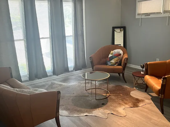 83 Century Blvd, Asheville, NC 28803