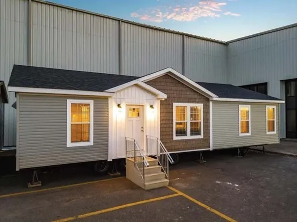 157 Mansfield Ave #20, Norton, MA 02766