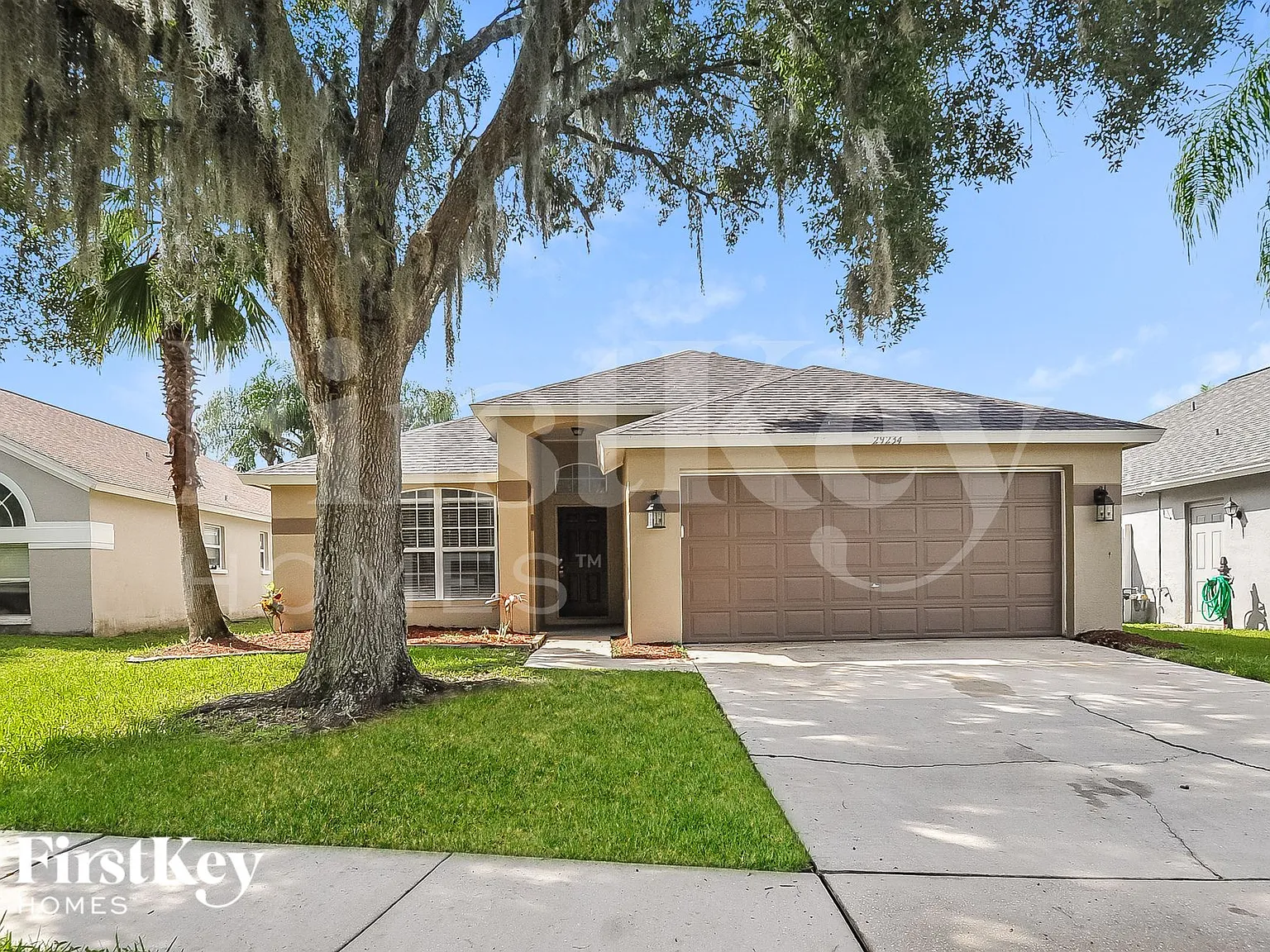 3 bed, 2.0 bath, 1350 sqft, $2,390 — Photo 1