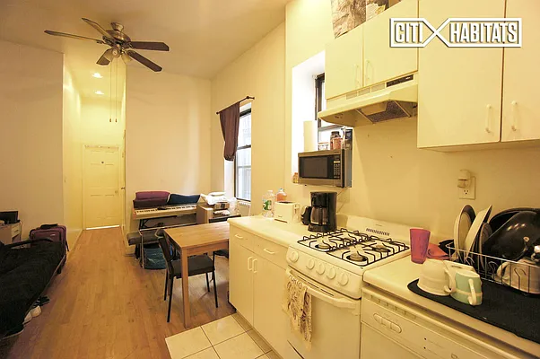 Rented by Citi Habitats | media 35