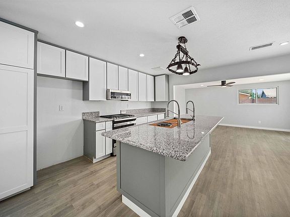 5th image of 3736 W Avenue K11
