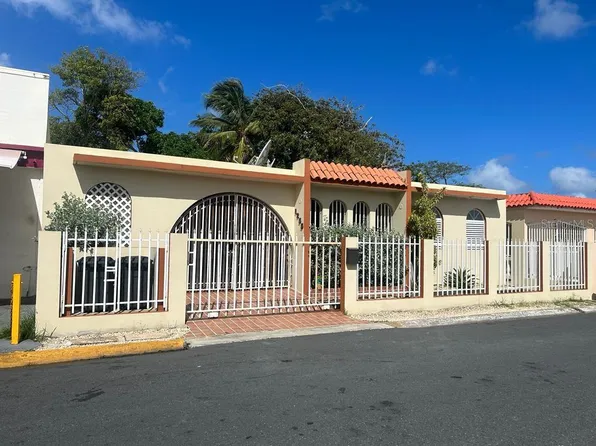1255 Paseo Diamante, Toa Baja, PR 00949