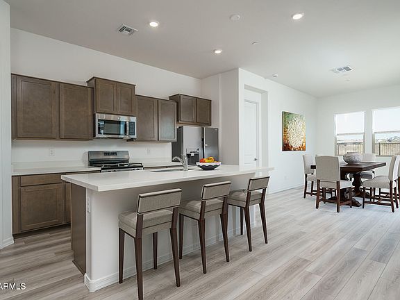 4th image of 2811 N 212th Drive