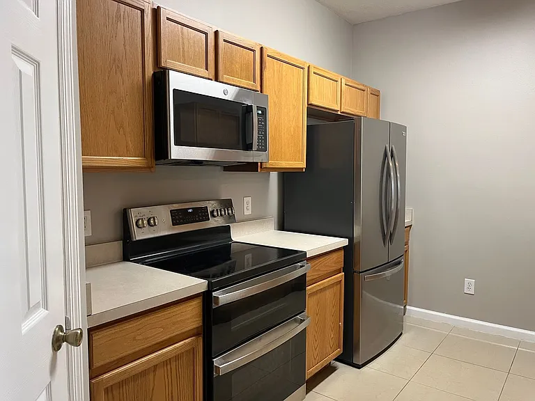 6166 Stevenson Dr #102 — Photo 7