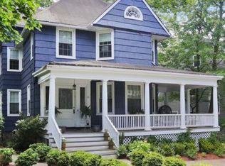 86 Spring Ln, Englewood, NJ 07631