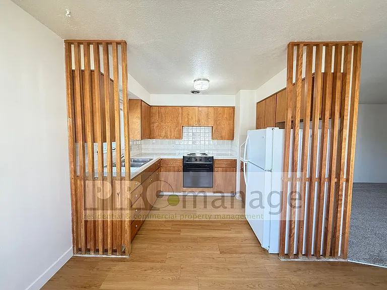 795 Garfield St. — Photo 3