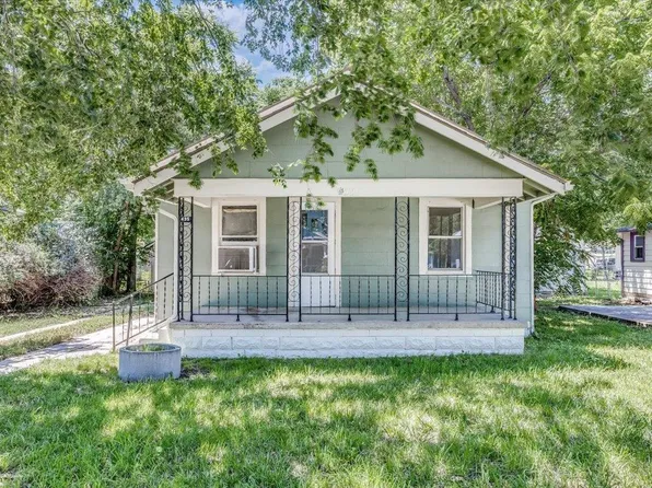 435 N Edwards Ave, Wichita, KS 67203