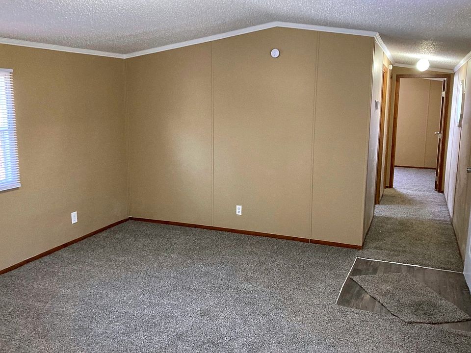 2nd image of 4719 Squire Dr #11
