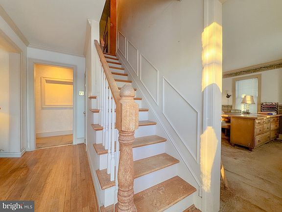 4th image of 11114 Lawson Ln