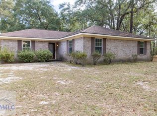 1086 Ricade Dr, Hinesville, GA 31313