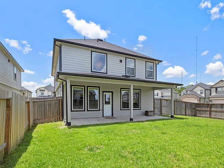 2311 Honey Heights Ln — Photo 32