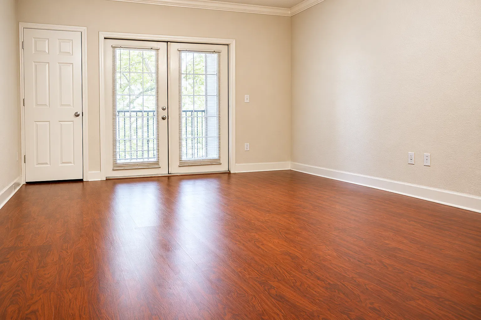 1 bed, 744 sqft, $1,495 — Photo 2