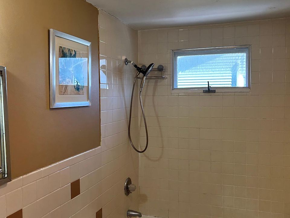 1st image of 52 Symco Dr Floor 2