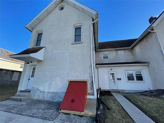 2nd image of 637 Washington Ave