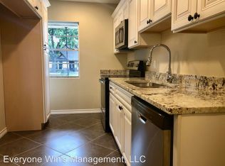 124 Saint Clair Dr E, Irving, TX 75061