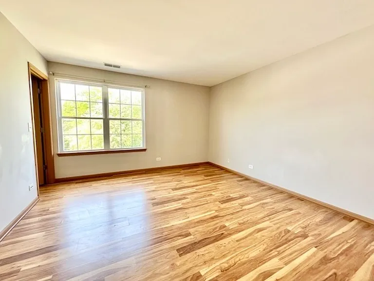 730 Dillon Ct — Photo 8