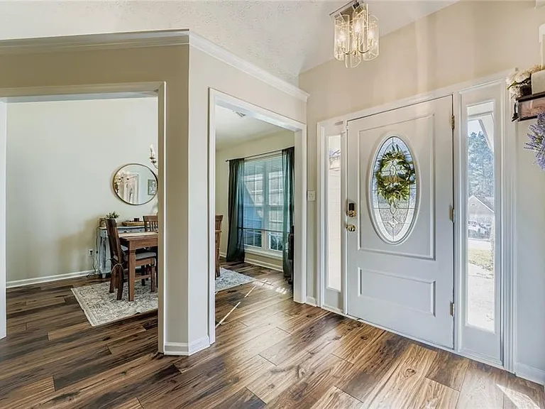 2895 Dogwood Creek Pkwy — Photo 2