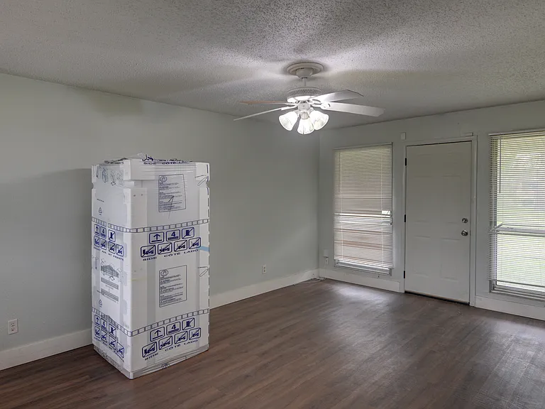 5413 Wedgwood Dr — Photo 6