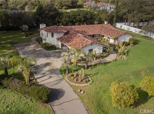 2 Gateview Dr, Fallbrook, CA 92028