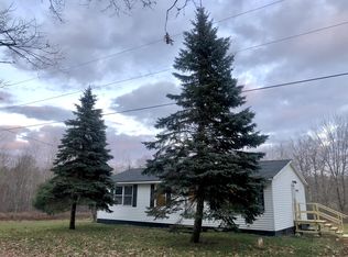 14 Cobb Rd, Belfast, ME 04915