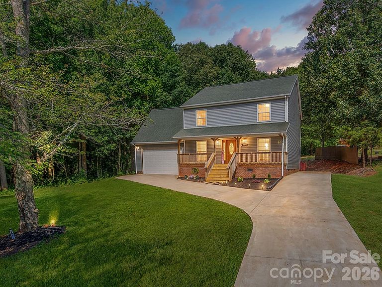 Listing photo 2