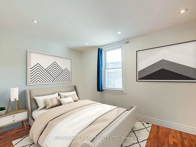 2066 Gerrard St E #UPPER — Photo 10