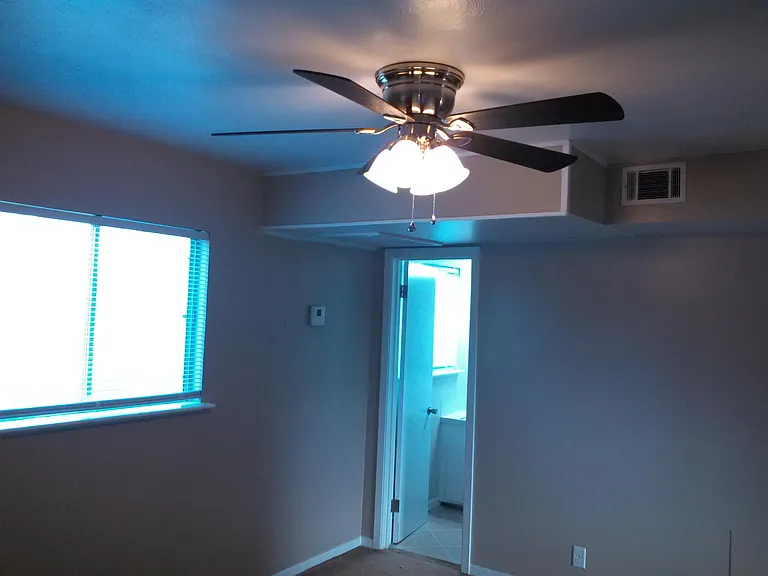 6426 Hansen St — Photo 15