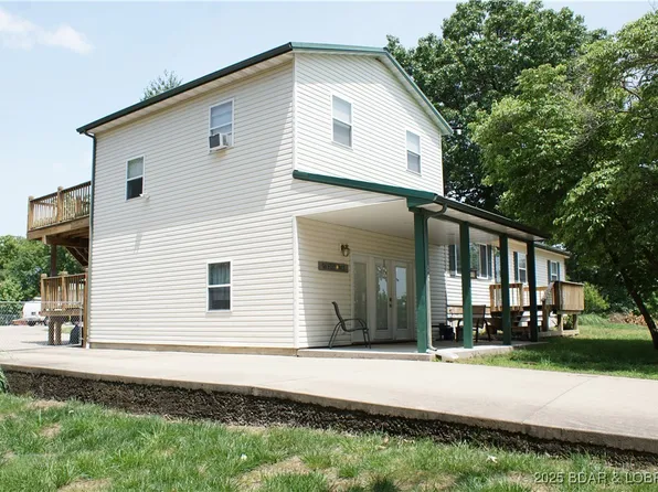 1025 Crystal Springs Rd, Linn Creek, MO 65052