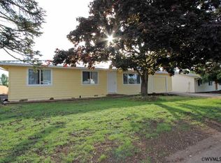 585 W Airway Rd, Lebanon, OR 97355