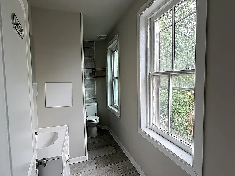 416 Franklin St — Photo 23