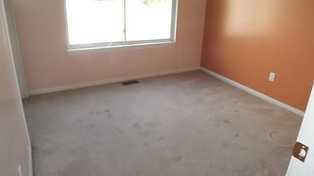 5th image of 519 Victorian Ln #116