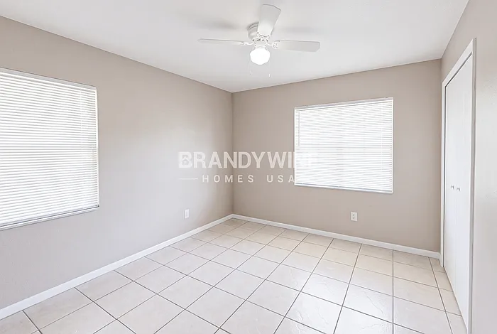 6433 Sardina Blvd — Photo 14