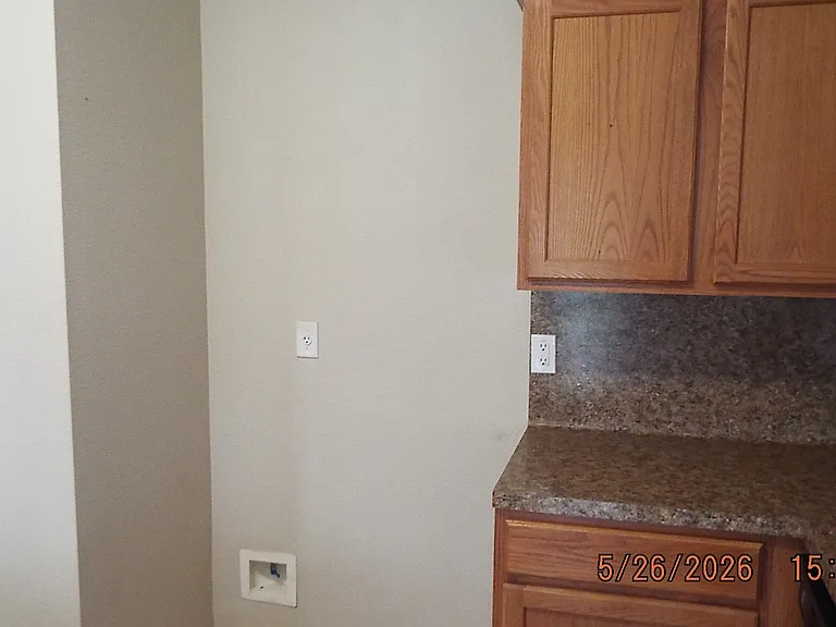 2064 Dove Crossing Dr — Photo 6