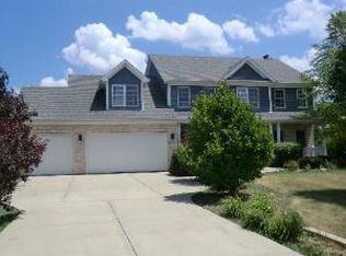 5340 Half Round Rd, Oswego, IL 60543