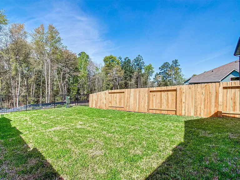315 N Spotted Fern Dr — Photo 46