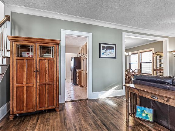 4th image of 4505 41st Ave S